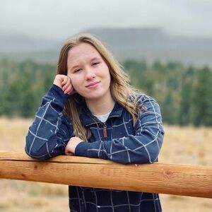 Meet your Posher, Kenna